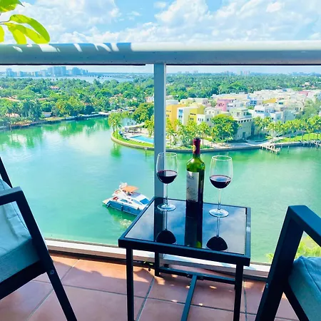 Ocean Bay Views 2Bdr 2Bath Beach Condo Parking